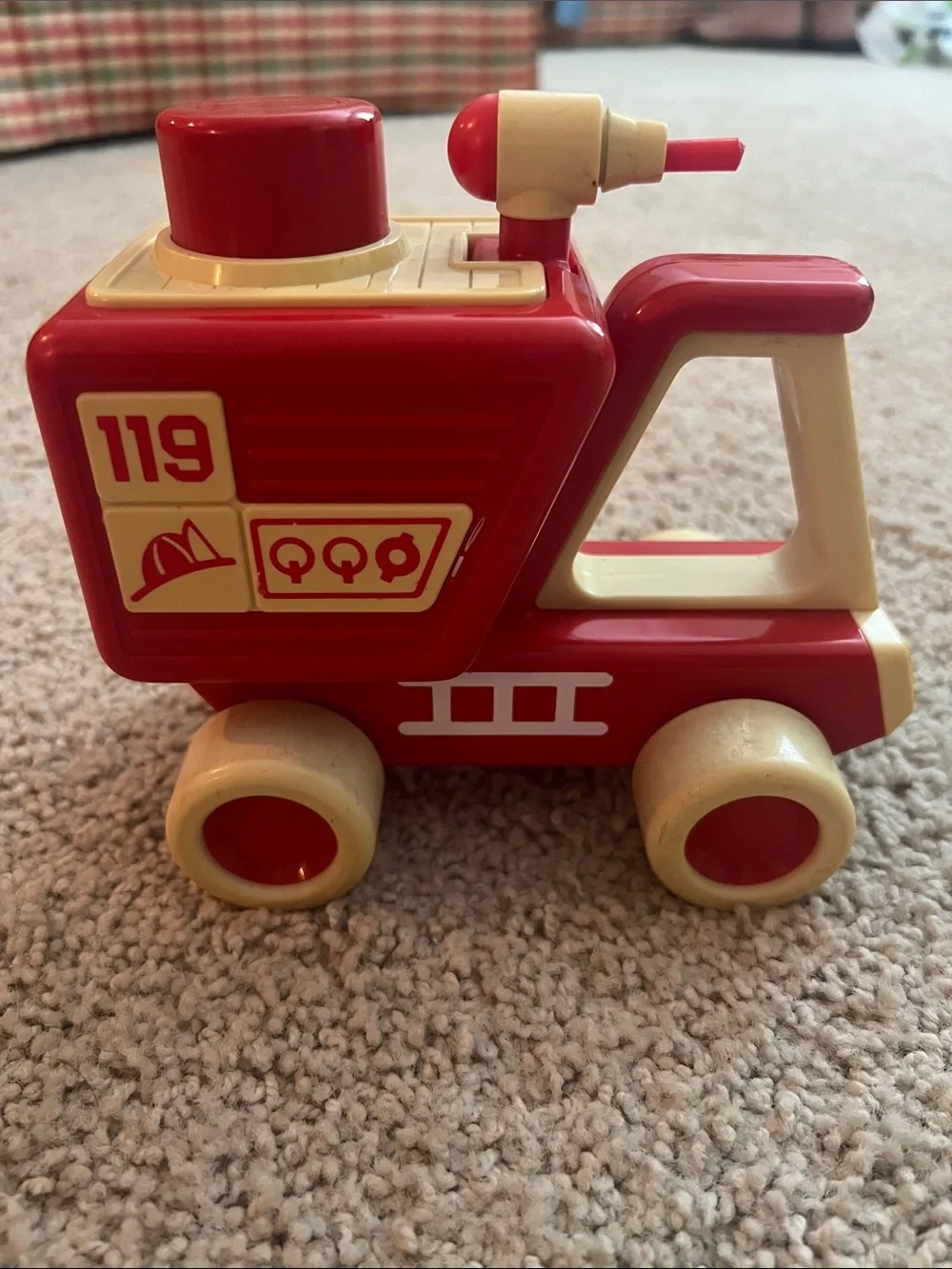 Tonya Firetruck 119 - Classic Push Toy Vintage 1985